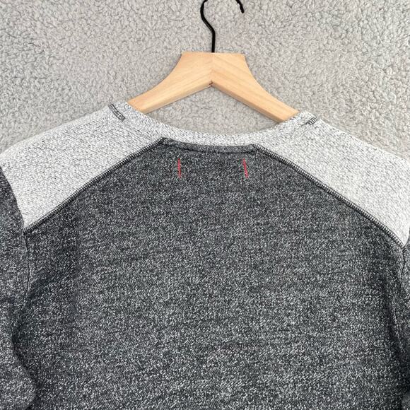 TOMMY BAHAMA Knit Sweatshirt Mens Large Colorblock Gray Casual Comfort Travel - Picture 9 of 9